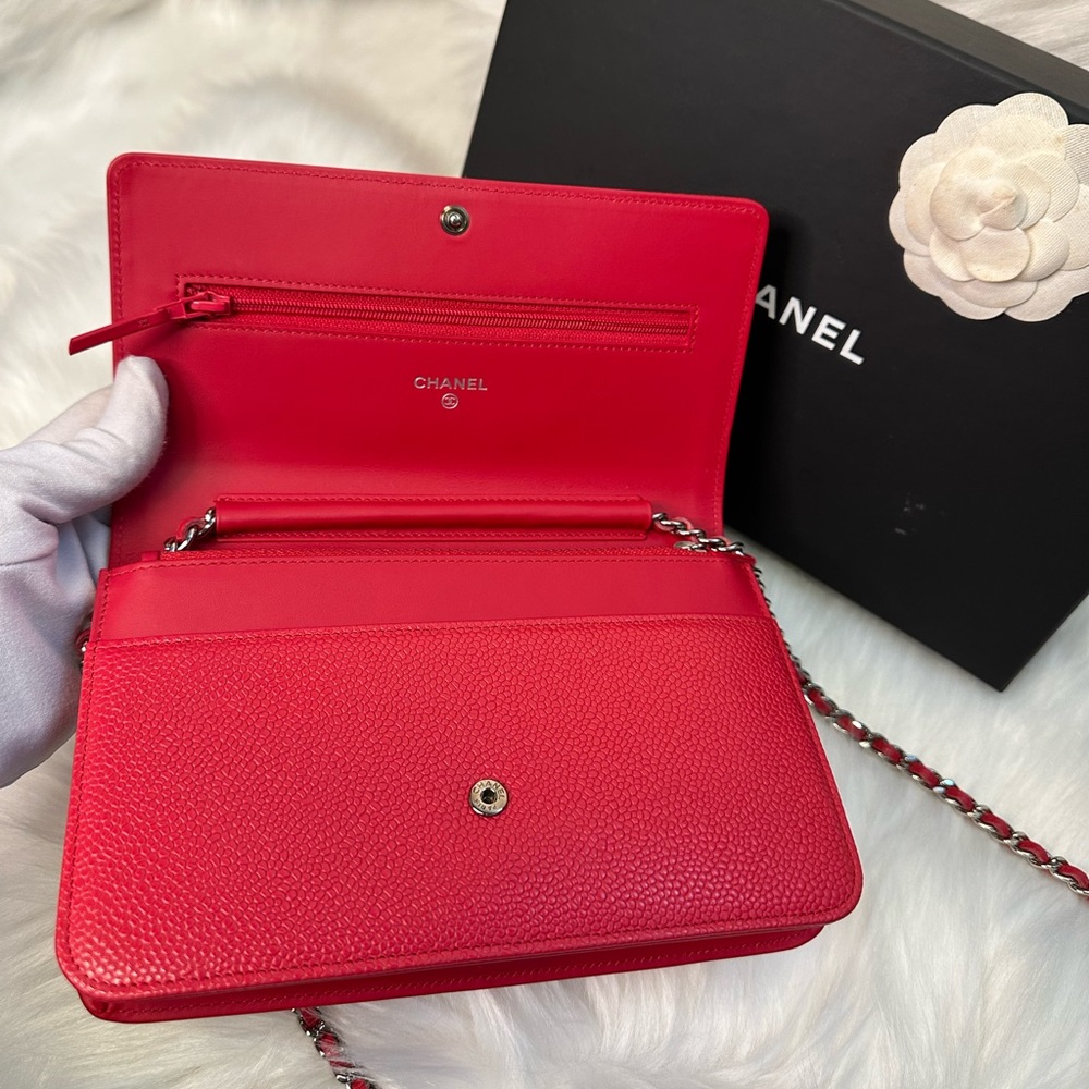 Chanel Caviar Leather Small Flap Bag with Chain - Picture 9 of 17